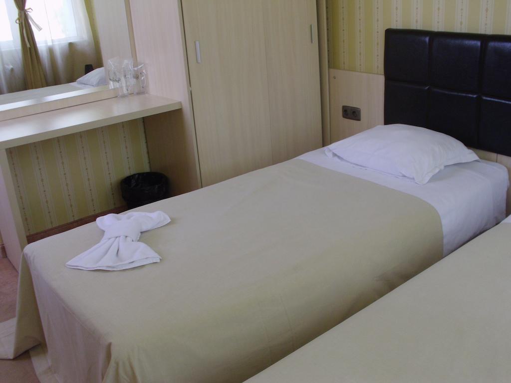 Eski Zaara Hostel Стара-Заґора Номер фото