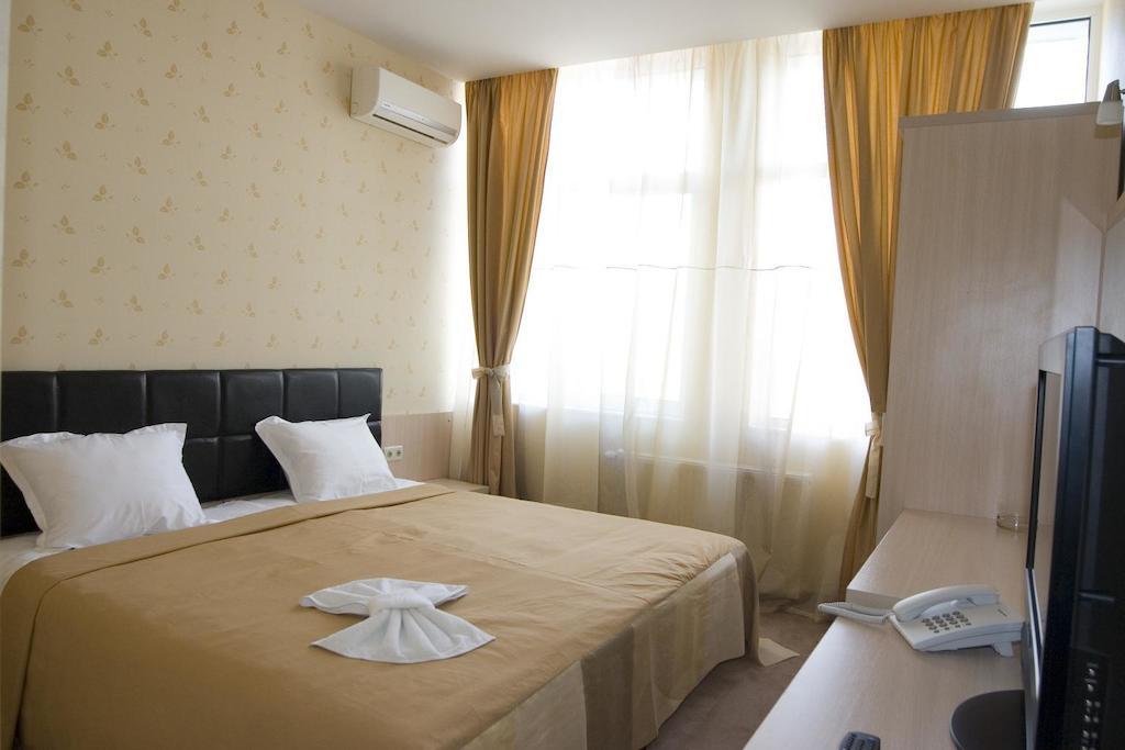 Eski Zaara Hostel Стара-Заґора Номер фото